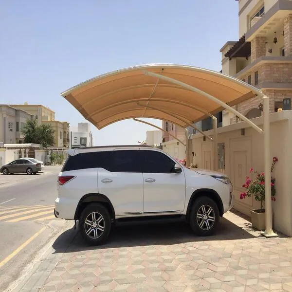 مظلات سيارات حديثة في جده